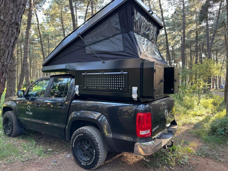Transformer un pick-up en logement mobile avec une cellule escamotable