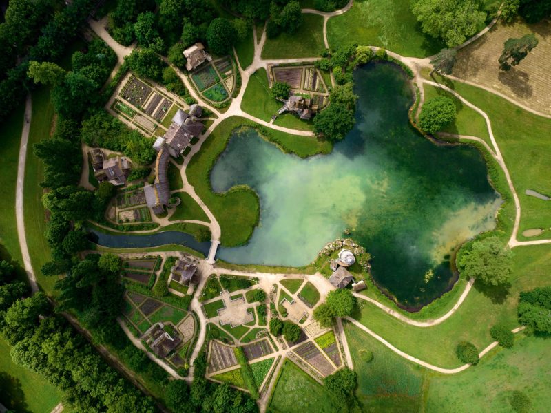 Le Hameau de la Reine : un coin de paradis au cœur de Versailles