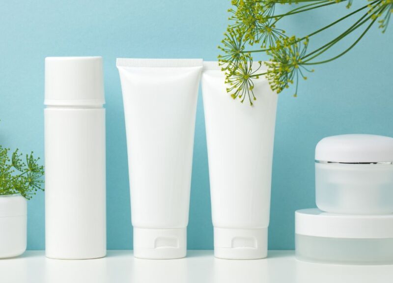 Le rôle clé du packaging dans l’image d’une marque cosmétique